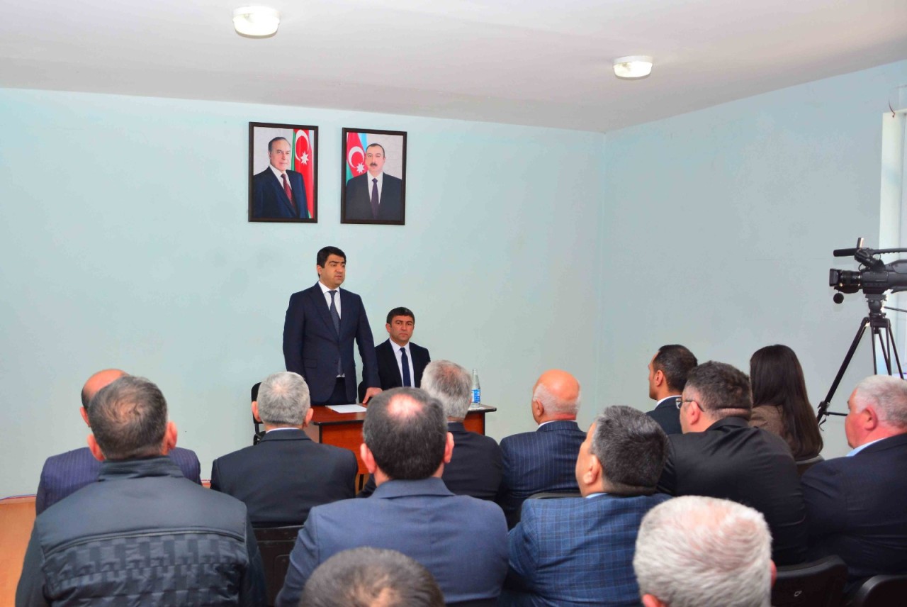 Seymur Orucov vətəndaşların müraciətlərini dinlədi - FOTOLAR